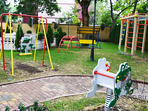 ФГБУ «Санаторно-реабилитационный центр МЧС России», Кисловодск. Детская площадка